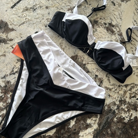 NWT Cupshe x JOJO bikini - Picture 1 of 5
